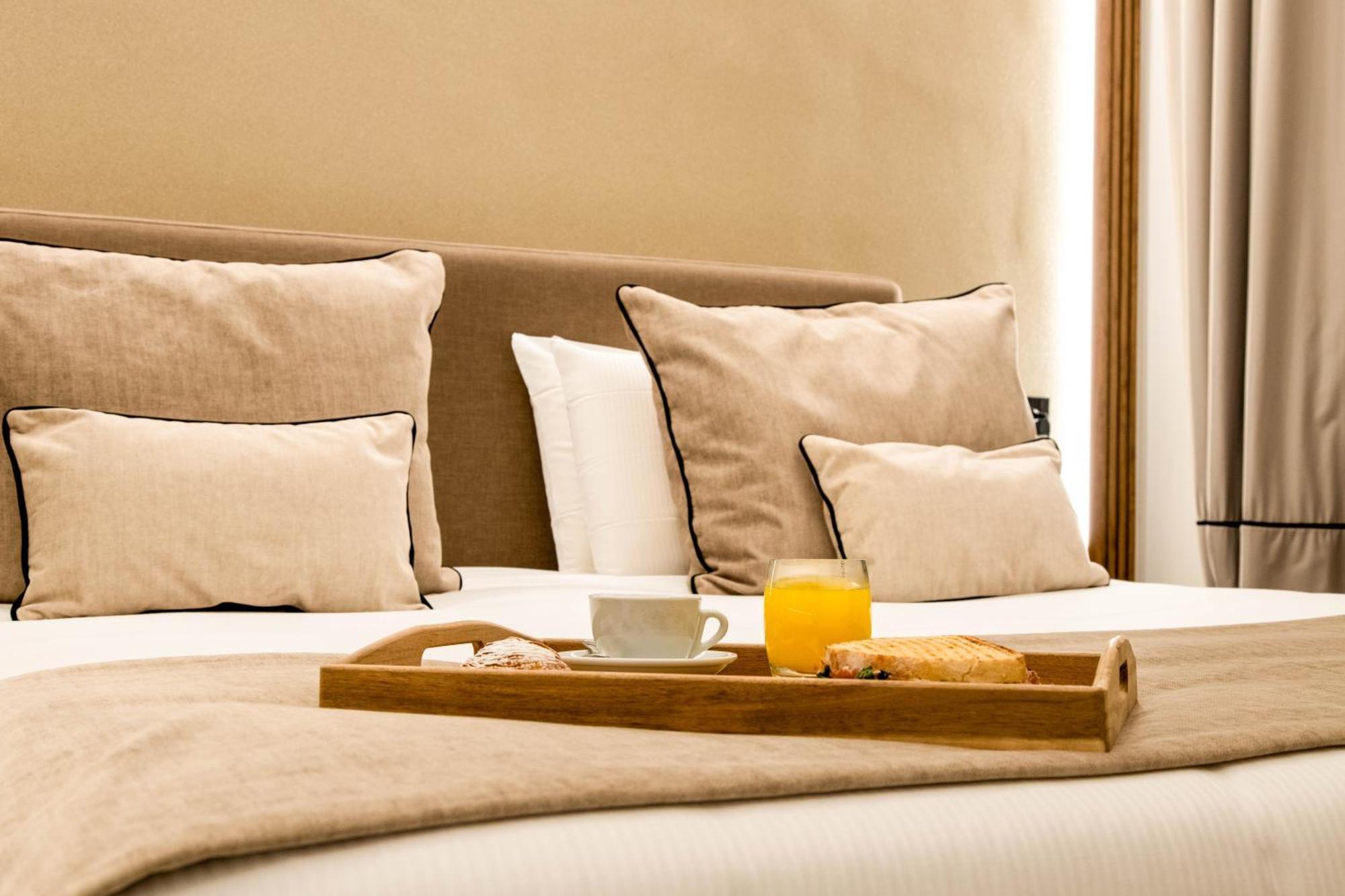 Mamalu - Studios And Suites Napoli Eksteriør billede