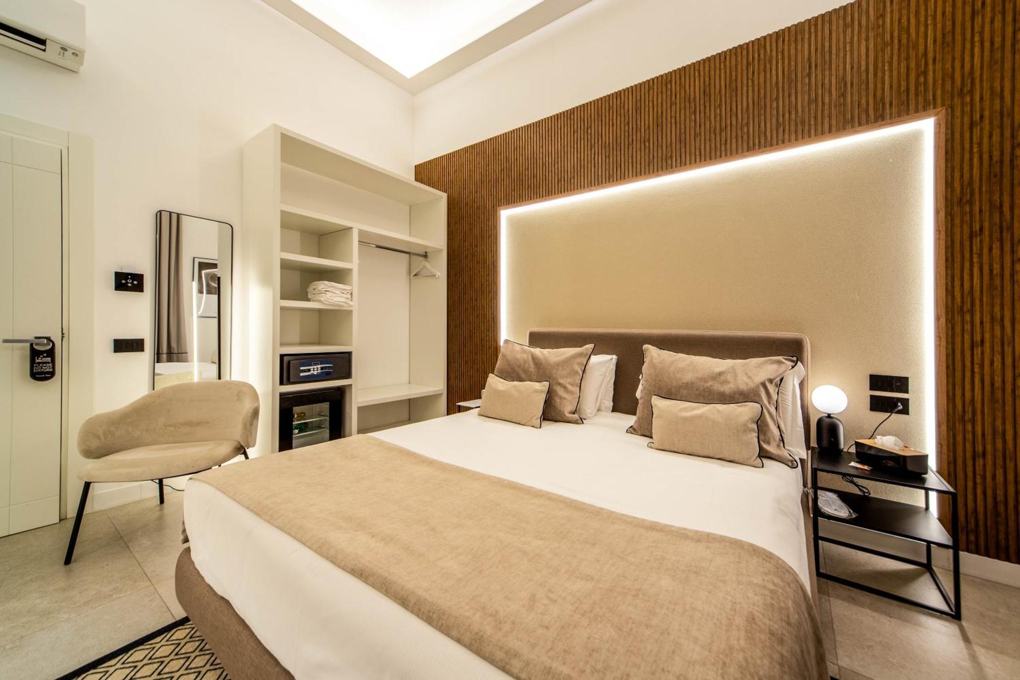 Mamalu - Studios And Suites Napoli Eksteriør billede